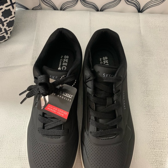 Skechers Women Uno-Stan on Air Black size 6 or 7.5 - Picture 13 of 16